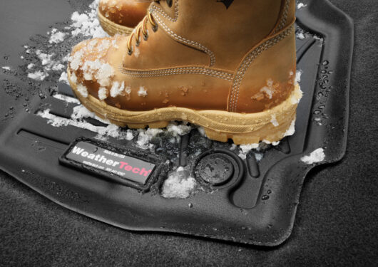 Floorliner_Boot_Snow.jpg